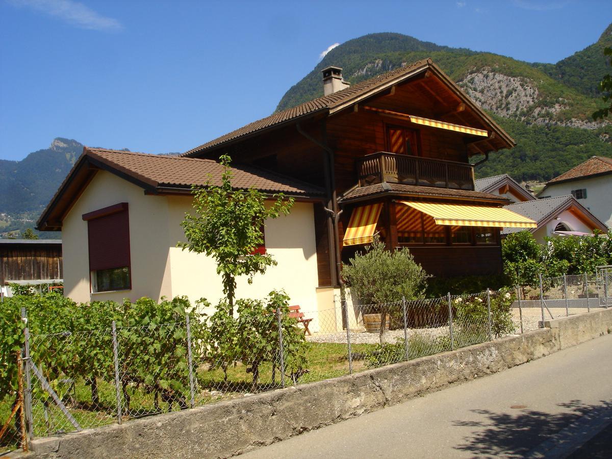 BnB Le Relais du Château Aigle Exterior foto
