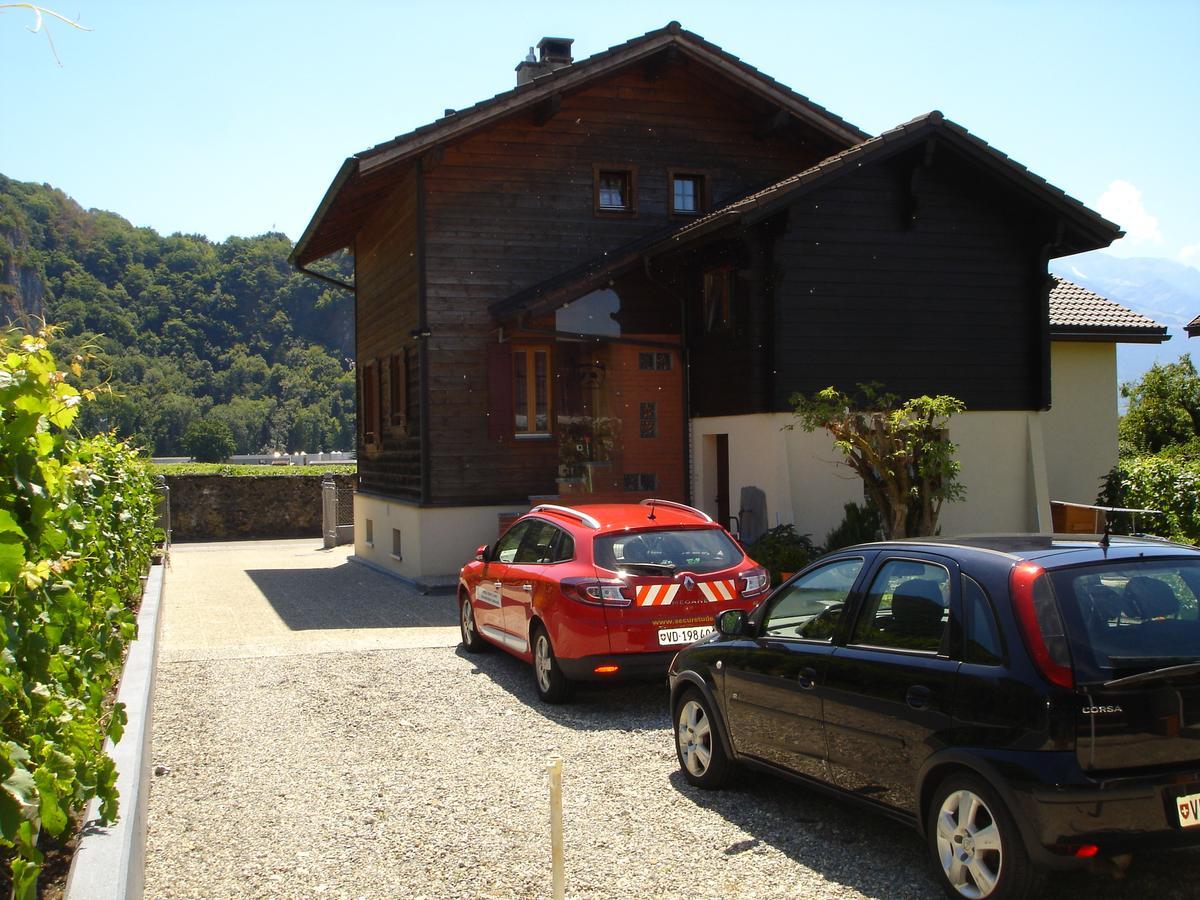BnB Le Relais du Château Aigle Exterior foto